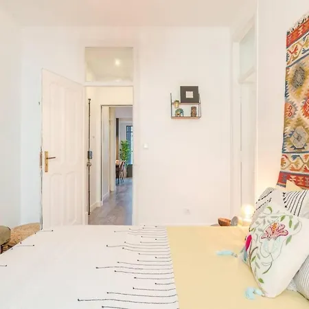 Graca 3br With Terrace By Host For Us * Lisbona