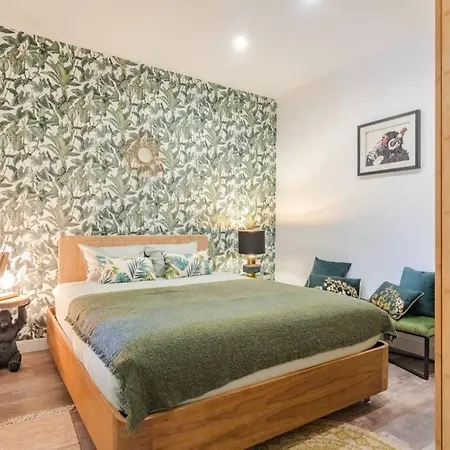 Graca 3br With Terrace By Host For Us Appartement